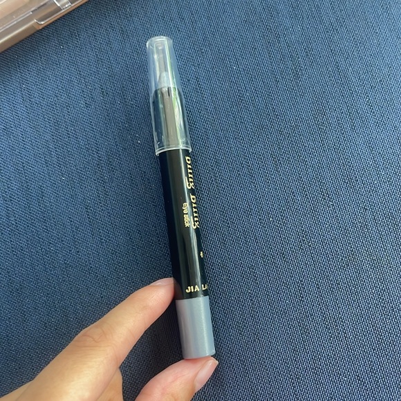 Multiple makeup set - Picture 4 of 5